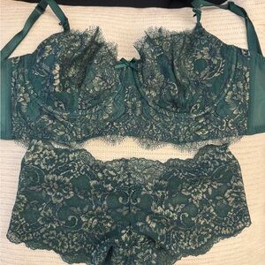 Green & Gold Victoria Secret Set